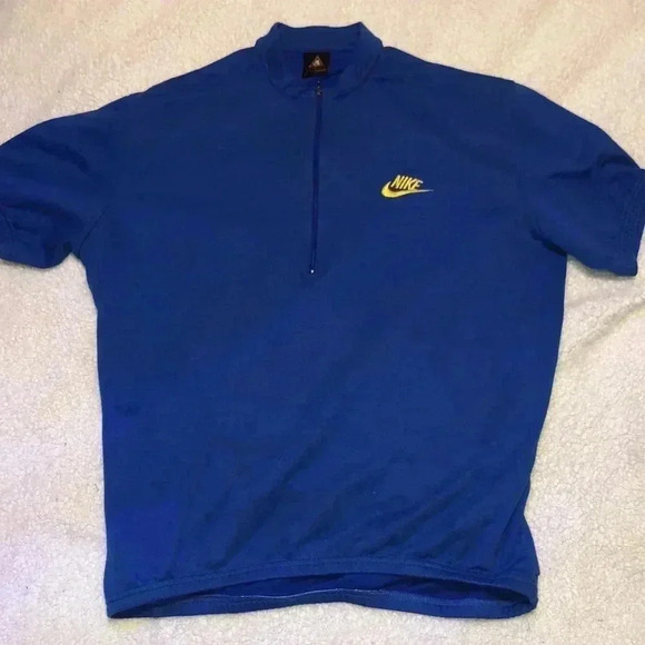 Vintage ACG Nike Tennis Men’s Large 3 Pockets on back for balls - Picture 1 of 6